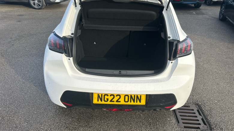 Peugeot 208 1.2 PureTech 100 Allure Premium 5dr Petrol Hatchback